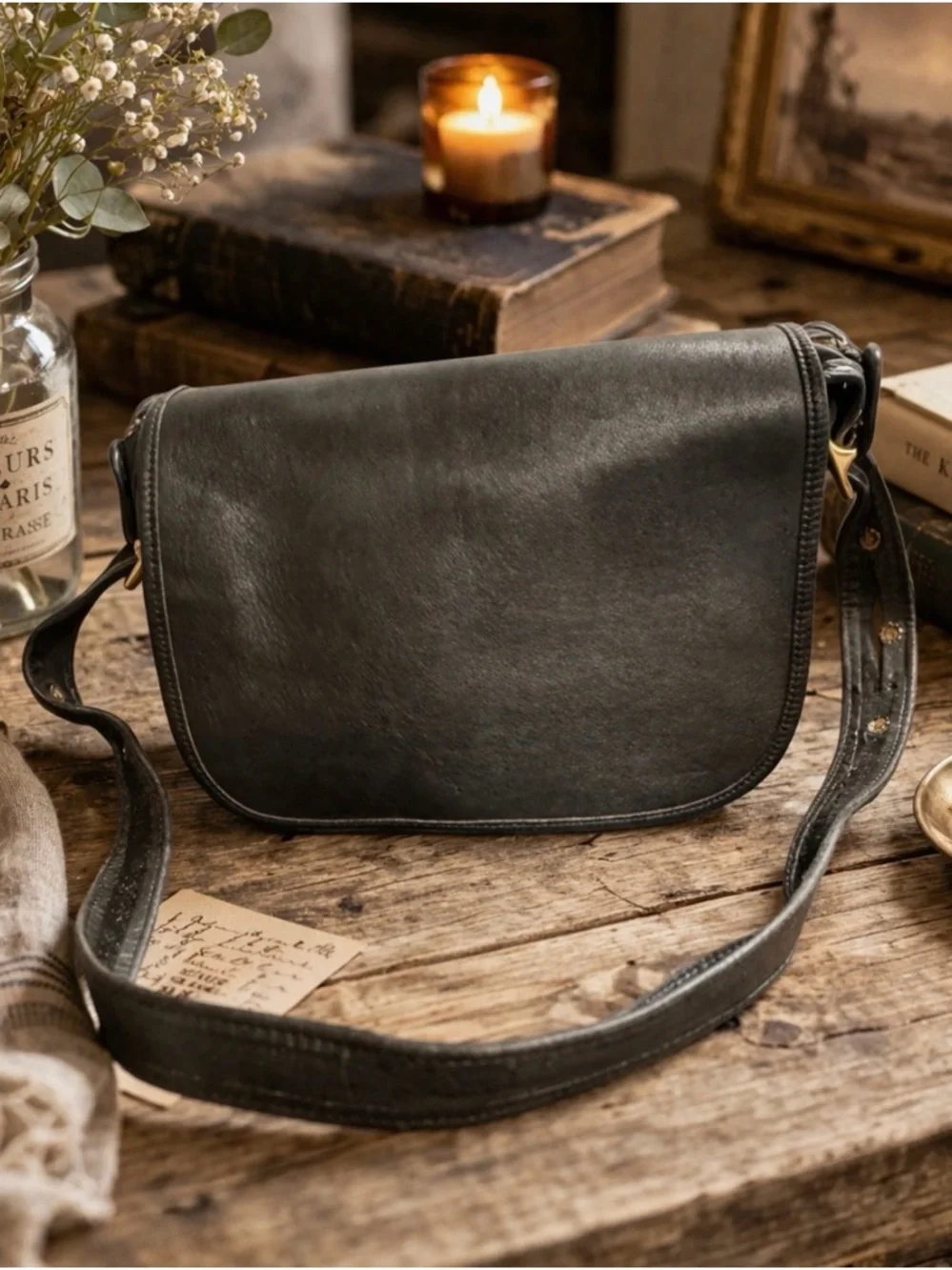 Coach vintage Patricia Black Leather shoulder Crossbody Bag 9951